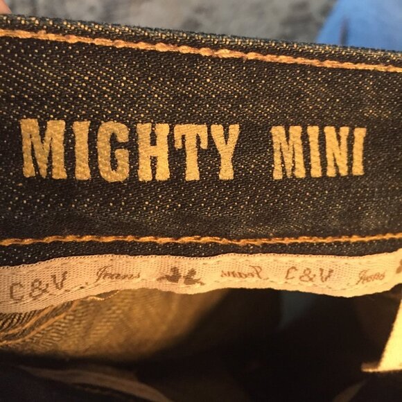 C & V denim mighty mini skirt! Size 26 - Picture 6 of 6